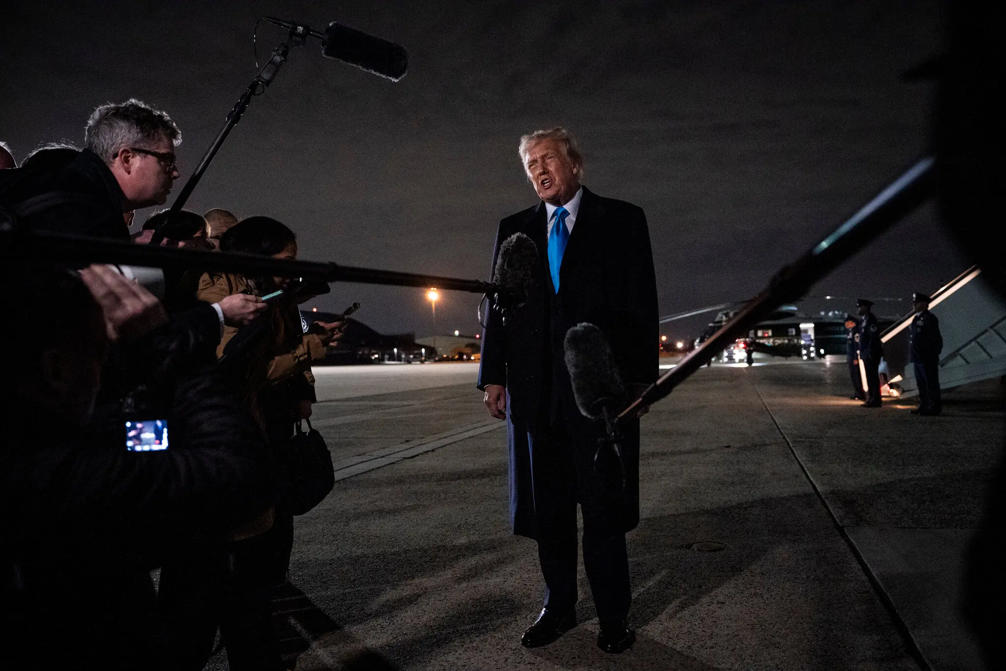 Президент Трамп на об'єднаній базі Ендрюс, штат Меріленд, у неділю